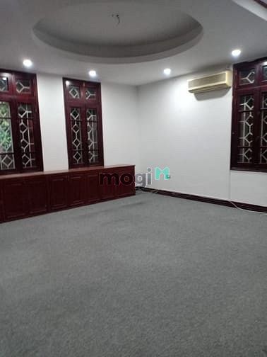 Hình ảnh Cho thuê biệt thự sân vườn 300m2x5T Dịch vọng, Cầu giấy