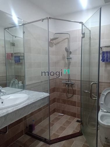 Hình ảnh Cho thuê biệt thự sân vườn 300m2x5T Dịch vọng, Cầu giấy