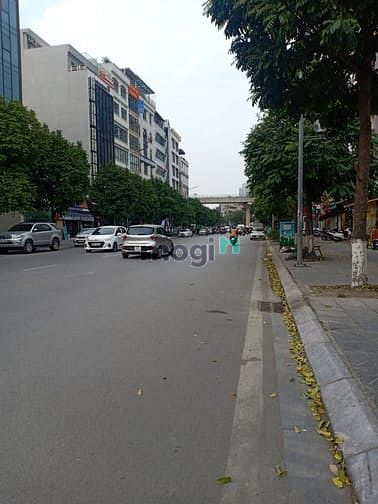 Hình ảnh Cho thuê biệt thự sân vườn 300m2x5T Dịch vọng, Cầu giấy
