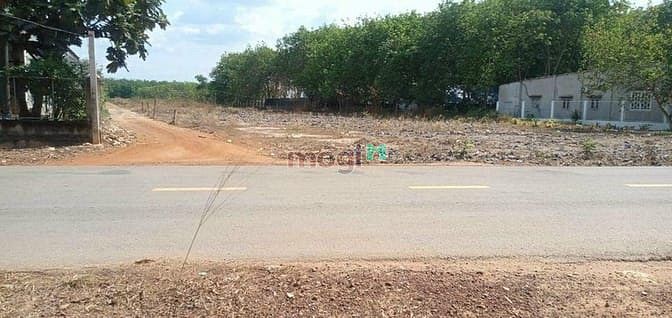 Hình ảnh Bán đất 4000m2, xã Nhuận Đức, 80mx50m, 150m thổ, KDC, 9,9 tỷ