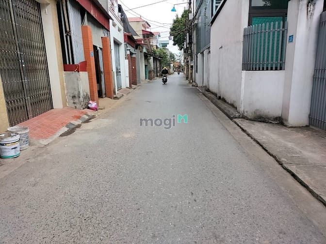 Hình ảnh Cần bán lô đất 70,5 m2 ở Cự Khối, Long Biên