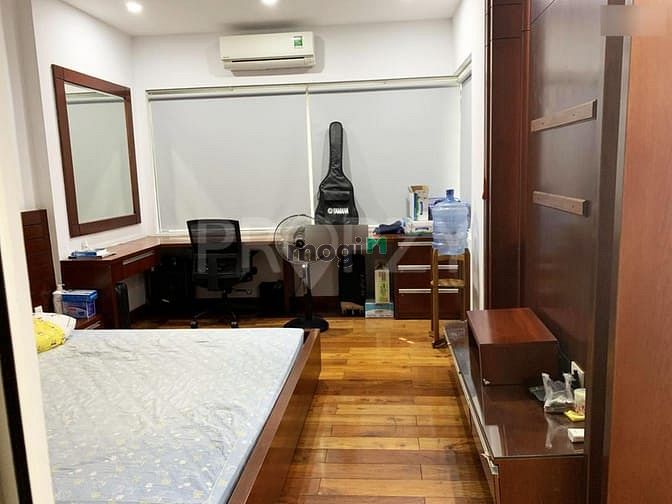 Hình ảnh Cho thuê hẻm 8m 421 Sư Vạn Hạnh P12 Q10 5x20m 3L  35 triệu