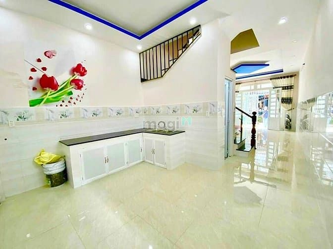 Hình ảnh Chính chủ gửi bán nhà đường Đất Mới