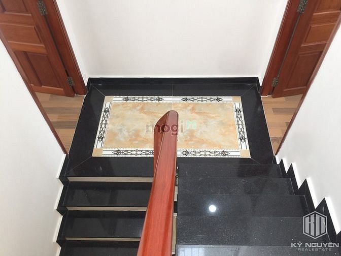 Hình ảnh Cho thuê Nhà 1T 4L, 5PN mới 100% đường  Tạ Quang Bửu - QL 50( 4x14m)