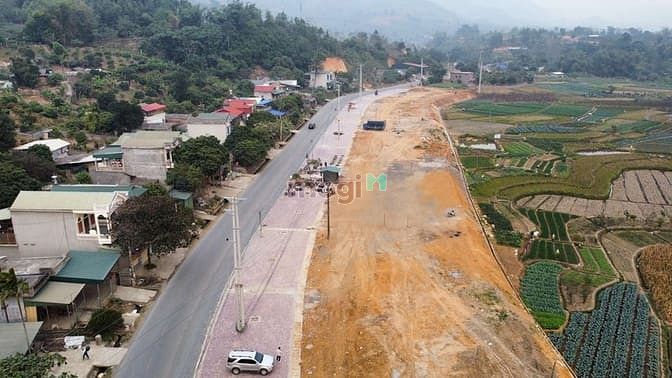 Hình ảnh Đất đá quý Văn Chấn - Yên Bái đón đầu xu hướng Trang MB66.COM Chính Thức - MB 66 Uy Tín