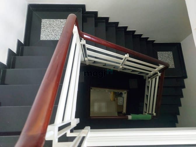 Hình ảnh Nhà 100m2 hẻm ôtô 1 sẹc Phạm Văn Bạch, gần sân golf Tân Sơn Nhất