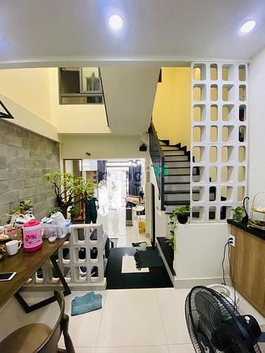 Hình ảnh Bán nhà cực đẹp Thành Mỹ P8 Tân Bình 250m2 chỉ 6.5 tỷ