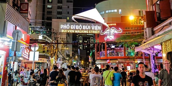Hình ảnh Bán nhà ngay phố đi bộ Bùi Viện