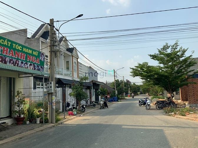 Hình ảnh Bán lô đất thổ cư 80m2 giá 1 tỷ 280 triệu, sổ riêng, XDTD, đường 12m