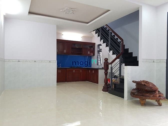 Hình ảnh NHÀ BÌNH THẠNH GIÁ RẺ ( hẻm sạch , an ninh )