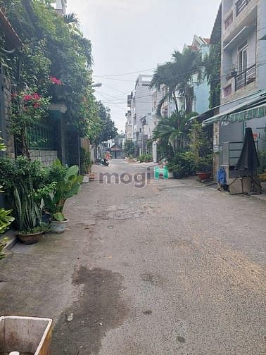 Hình ảnh VILLA 4 tầng hẻm 8m 1 sẹc đường Gò Dầu, gần siêu thị AEON Tân Phú