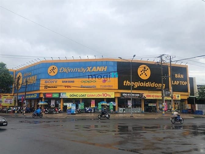 Hình ảnh Bán Đất Xã Phú Hòa Đông, Huyện Củ Chi 10m x 70m, DT: 700m2 giá: 5.2 tỷ