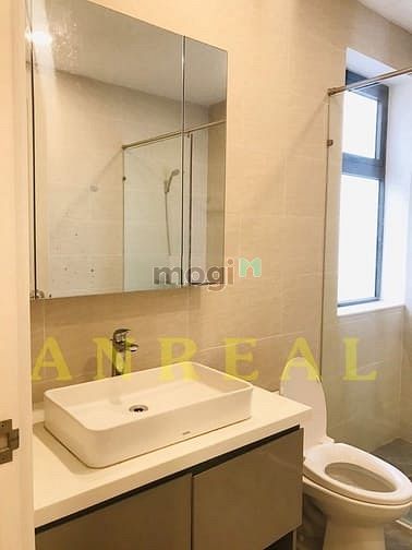 Hình ảnh Cho Thuê Biệt Thự Văn Phòng 10x22m Có Hầm - Giá 35 Triệu
