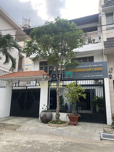 Hình ảnh Cho Thuê Biệt Thự Văn Phòng 10x22m Có Hầm - Giá 35 Triệu