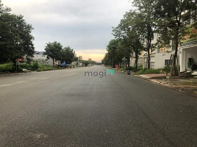 Hình ảnh Kẹt vốn bán gấp lô đất biệt thự 360m2 giá chỉ 10tr/m2