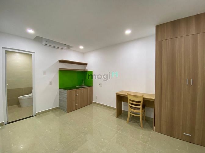 Hình ảnh Studio giá rẻ có cửa sổ lớn gần chợ , siêu thị, trường học, trạm y tế