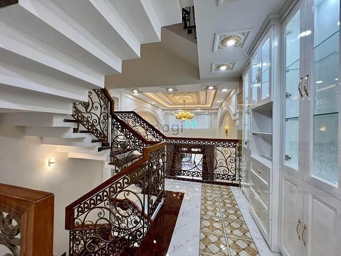 Hình ảnh Nhà Phố Cao Cấp Bình Tân Kế AeoMall Tên Lửa Bình Tân , SHR liền tay