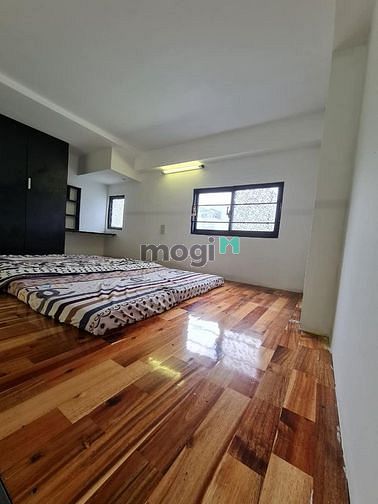 Hình ảnh Phòng gác lửng mới 100% ngay ngã 3 âu cơ - lũy bán bích