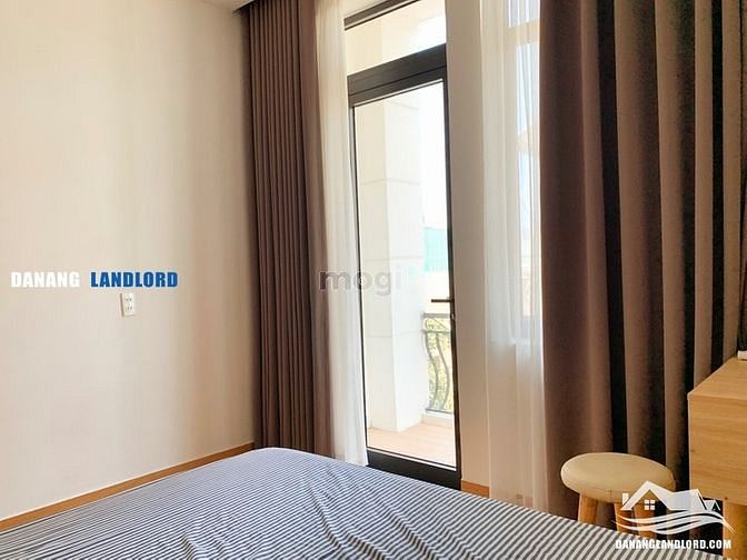 Hình ảnh Nhà 4 tầng, 4 phòng ngủ gần đường Phan Tứ - B737