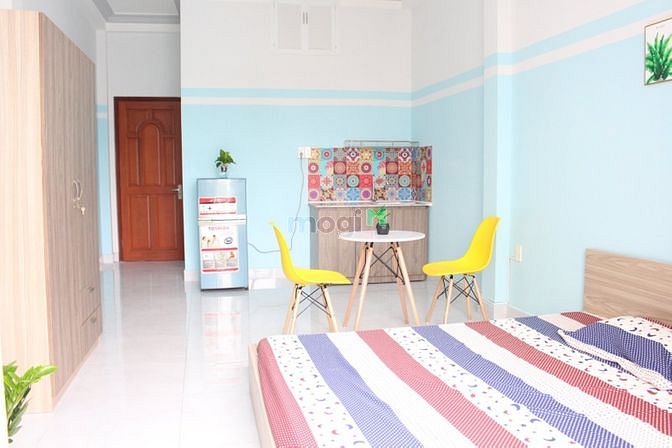 Hình ảnh Phòng BD có ban công thoáng mát ở gần sân bay