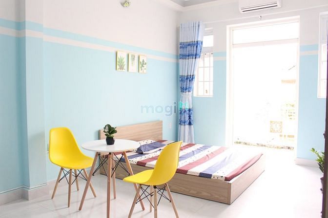 Hình ảnh Phòng BD có ban công thoáng mát ở gần sân bay