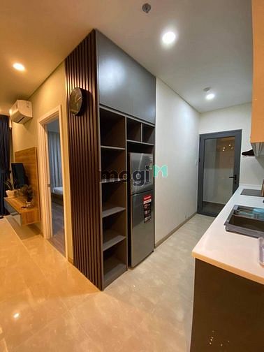 Hình ảnh Mb6623 nạp rút nhanh chóng cao cấp Monachy 2pn có nội thất và nội thất cơ bản