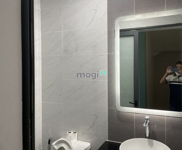 Hình ảnh Cho thuê nhà nguyên căn mới xây đường Lê Văn Sỹ
