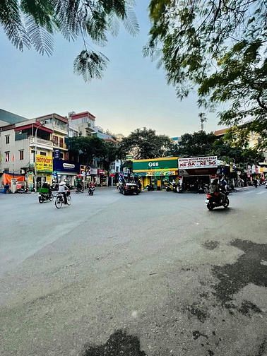 Hình ảnh Gia đình cần bán đất Đội Cấn, 36m2, ngang 5.2m. Ô tô vào nhà