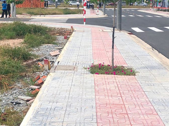 Hình ảnh Mừng Xuân Nhâm Dần Bán Ngay lô đất đối diện Nhà Xưởng Becamex