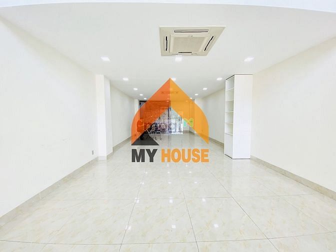 Hình ảnh Đỉnh Cao toà VP Quận2 mới xây 6tầng hiện đại sàn suốt chuẩn VP giá rẻ