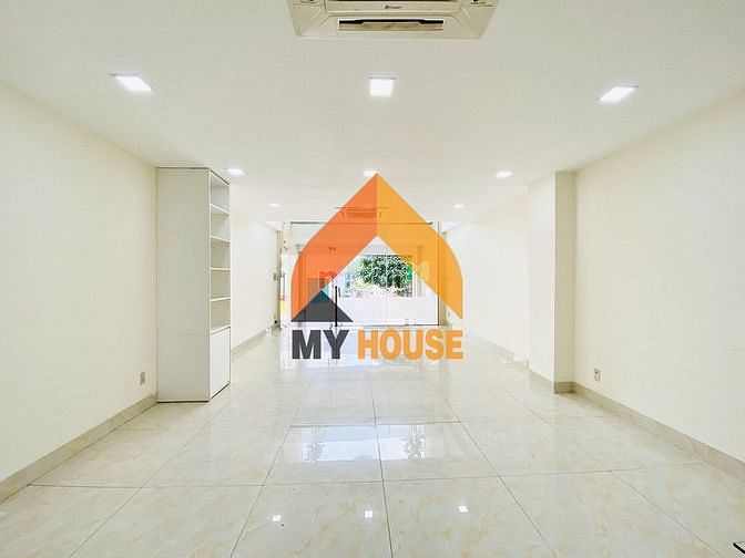 Hình ảnh Đỉnh Cao toà VP Quận2 mới xây 6tầng hiện đại sàn suốt chuẩn VP giá rẻ
