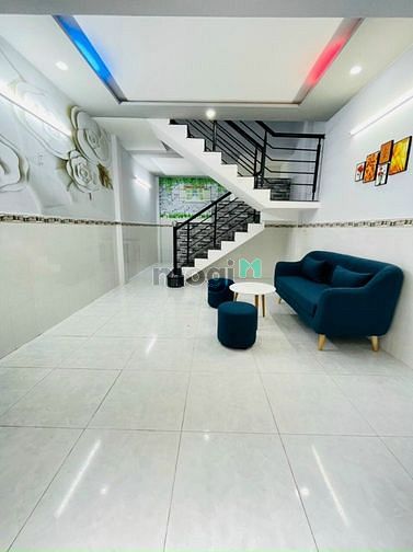 Hình ảnh Nhà cần bán gấp Tôn Đản quận 4 Sổ hồng riêng