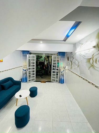 Hình ảnh Nhà cần bán gấp Tôn Đản quận 4 Sổ hồng riêng