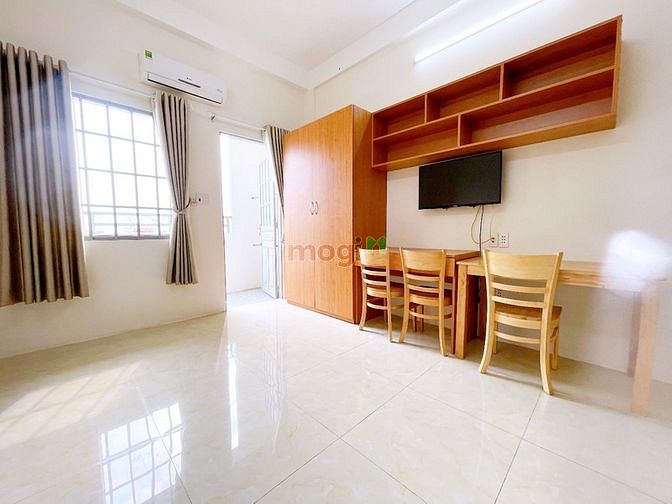 Hình ảnh Cho Thuê Căn Hộ Studio Ban Công 30m2 Mới Tinh Q.Tân Phú