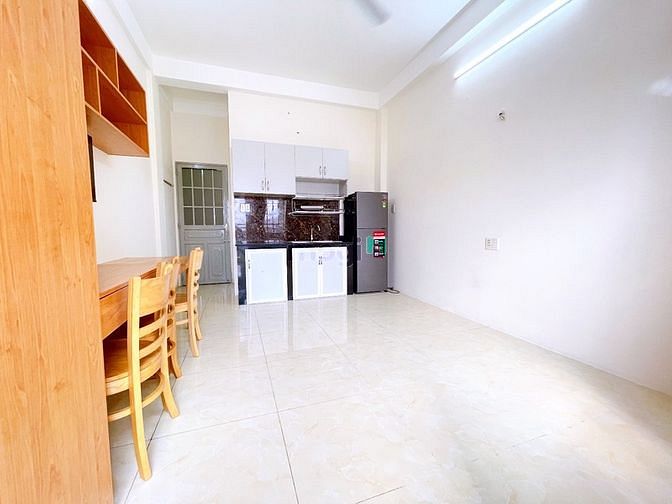 Hình ảnh Cho Thuê Căn Hộ Studio Ban Công 30m2 Mới Tinh Q.Tân Phú