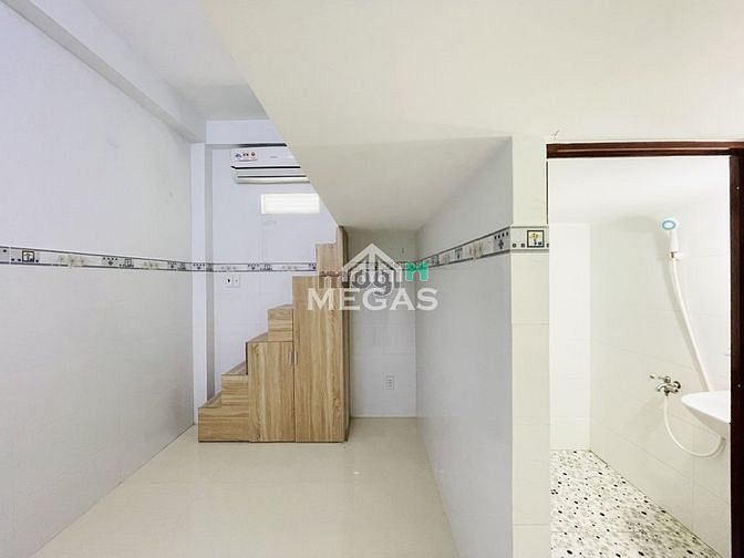 Hình ảnh Phòng mơi xây ngay Trường Chinh- Tây Thạnh sẵn máy lạnh + kệ bếp mới