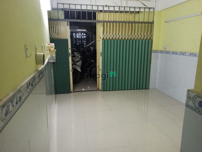 Hình ảnh Phòng trọ rộng 20m2, WC riêng, máy lạnh ở Bình Thạnh