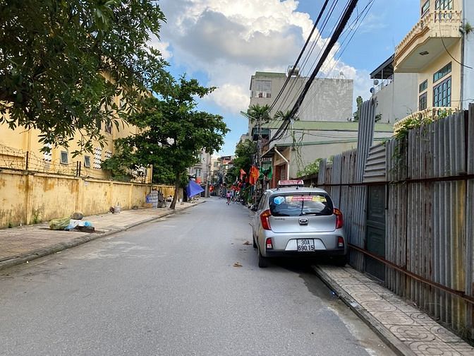 Hình ảnh Bán 47m đất ngõ A45 Tư Đình, Long Biên, đường 2 ô tô tránh