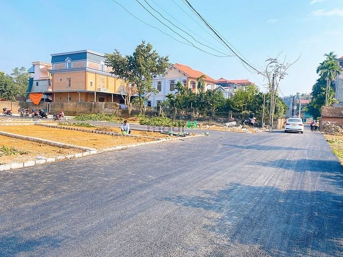 Hình ảnh Trục chính Tân Xã Thạch Thất giá nhỉnh 1 tỷ - 60m2 full thổ cư