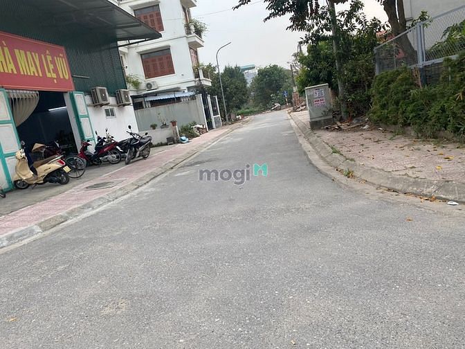 Hình ảnh Bán 215m đất đấu giá X2 Hồ Đầm Tranh, Cự Khối, mặt tiền 14m