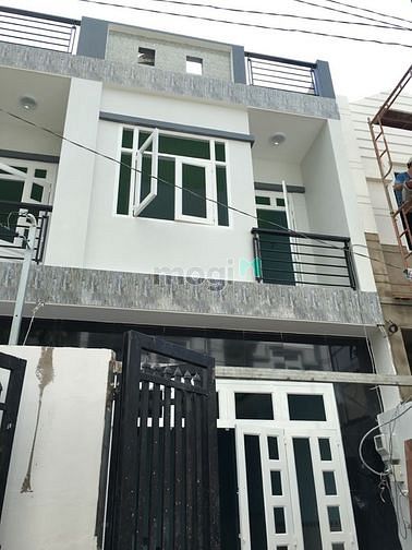 Hình ảnh Nhà sau VINCOM Dương Quảng Hàm sổ hồng riêng
