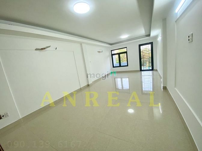 Hình ảnh Nhà Văn Phòng Hầm 2 Lầu - Có Nội Thất Văn Phòng - 45 Triệu