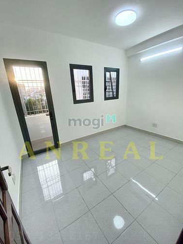 Hình ảnh Nhà Văn Phòng Hầm 2 Lầu - Có Nội Thất Văn Phòng - 45 Triệu