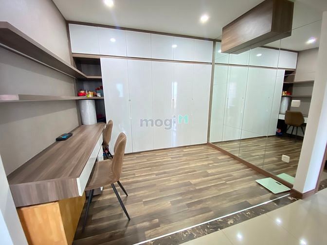 Hình ảnh 🌟 Gia đình cần bán căn 103m2 -2PN Plus  Giá 7.6 tỷ có nội thất