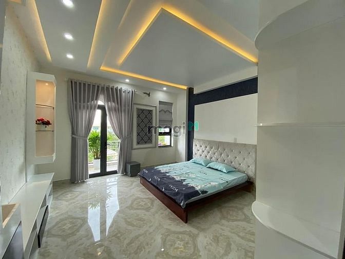 Hình ảnh 2 tầng đúc, có 2 phòng ngủ, 2WC, rẻ đẹp MẶT TIỀN Hồng Bàng