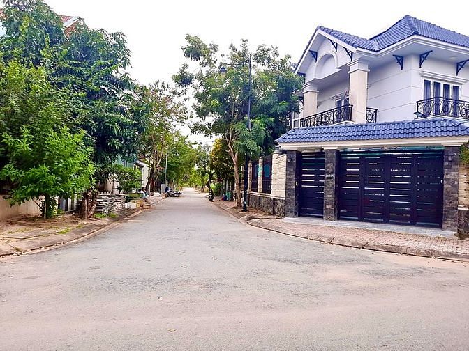 Hình ảnh Giáp SG, đất Vĩnh Phú ven sông mát mẻ 130m2(5x26).Khu dân cư.SHR