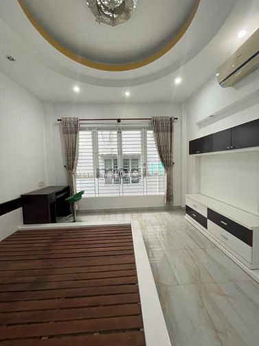 Hình ảnh Nhà cho thuê MT Tên Lửa , 3.5 tấm , có sẵn nội thất , mới đẹp