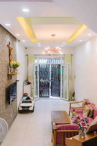 Hình ảnh Cho thuê nhà hẻm 8m ngay chợ Phường 10, Quận 10