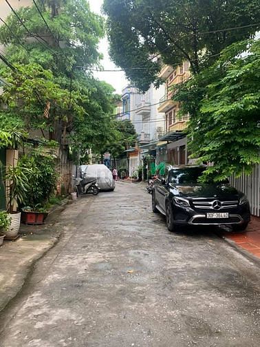 Hình ảnh Bán đất hai mặt ngõ phố Vũ Tông Phan, 40M2, MT 3.8M, giá 2.8 tỷ