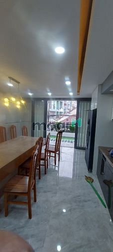 Hình ảnh Bán căn mặt tiền Phạm Vane Chiêu có thang máy 80m2 đất 320m2 sử dụng